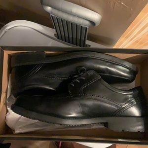 Dress shoes only worn once.